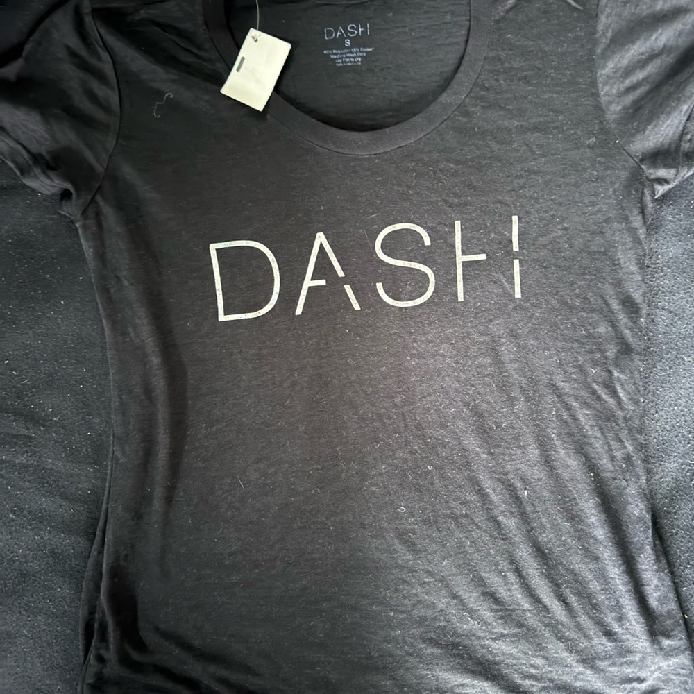 Gray Crew Neck Short Sleeve Tee with DASH Print